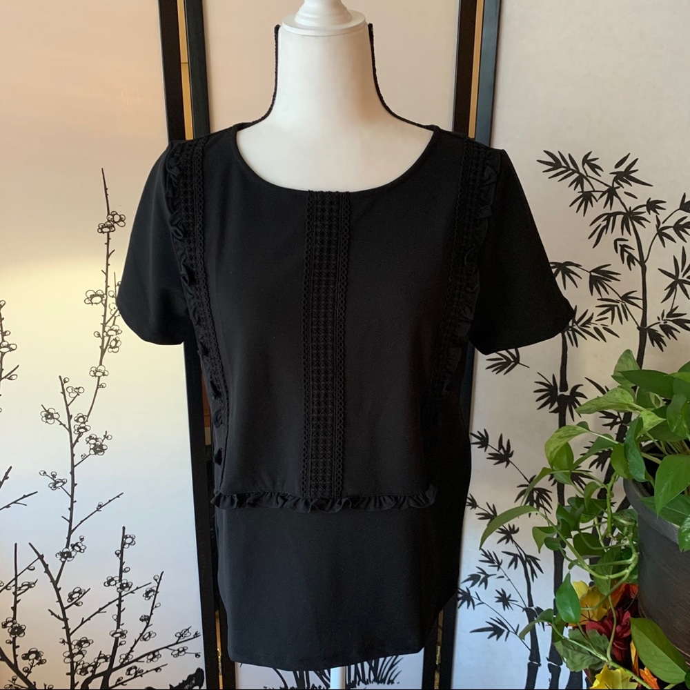 Ann Taylor | Black Shell Blouse Size Medium